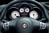 Interieur_Alfa-Romeo-GT-Coupe_35