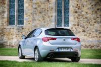 Exterieur_Alfa-Romeo-Giulietta-2.0L-jtd-2014_3
                                                        width=