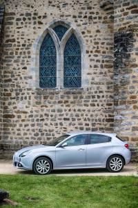 Exterieur_Alfa-Romeo-Giulietta-2.0L-jtd-2014_6
                                                        width=