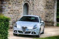 Exterieur_Alfa-Romeo-Giulietta-2.0L-jtd-2014_13