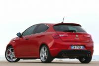 Exterieur_Alfa-Romeo-Giulietta-Quadrifoglio-Verde-2014_0
                                                                        width=