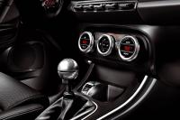 Interieur_Alfa-Romeo-Giulietta_18
                                                        width=