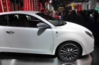 Exterieur_Alfa-Romeo-MiTo-Quadrifoglio-Verde_22
                                                        width=