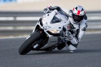 Exterieur_Aprilia-RSV4-R-APRC_8
                                                        width=