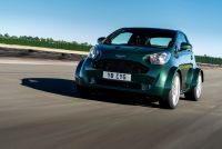 Exterieur_Aston-Martin-Cygnet-V8_0
                                                                        width=