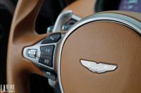 Interieur_Aston-Martin-DB11-2017_31
                                                        width=