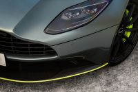 Exterieur_Aston-Martin-DB11-AMR_17