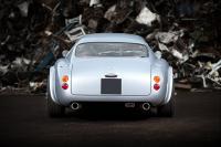 Exterieur_Aston-Martin-DB4-GT-Zagato-by-Evanta_0
                                                                        width=