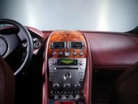 Interieur_Aston-Martin-DB9_32