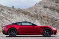 Exterieur_Aston-Martin-DBS-Superleggera_19
                                                        width=