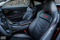 Interieur_Aston-Martin-DBS-Superleggera_25
                                                        width=