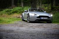 Exterieur_Aston-Martin-V8-Vantage-Roadster-N430_16
                                                        width=