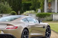 Exterieur_Aston-Martin-Vanquish-2013_9