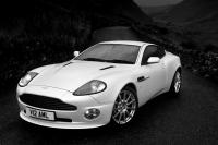 Exterieur_Aston-Martin-Vanquish-S_13
                                                        width=