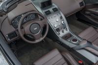 Interieur_Aston-Martin-Vantage-GT12-Roadster_9