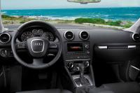 Interieur_Audi-A3-2009_13
                                                        width=