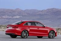 Exterieur_Audi-A3-Berline-2014_13
                                                        width=