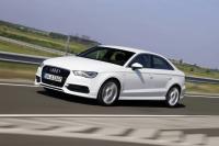 Exterieur_Audi-A3-Berline-2014_10
                                                        width=