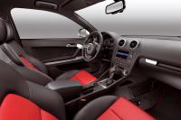 Interieur_Audi-A3-Sportback-2009_11
                                                        width=