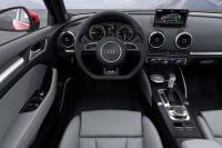 Interieur_Audi-A3-e-tron_12
                                                        width=