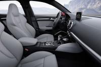 Interieur_Audi-A3-e-tron_10