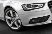 Exterieur_Audi-A4-Avant-2012_8
                                                        width=