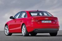 Exterieur_Audi-A4_35
                                                        width=