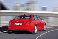 Exterieur_Audi-A4_26
                                                        width=