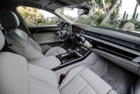 Interieur_Audi-A8-50-TDI_27
                                                        width=