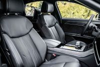 Interieur_Audi-A8-55-TFSI_18