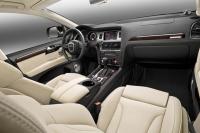 Interieur_Audi-Q7-2009_63