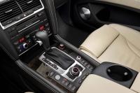 Interieur_Audi-Q7-2009_61