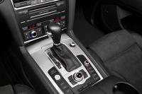 Interieur_Audi-Q7-2009_68