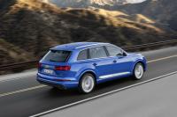 Exterieur_Audi-Q7-2015_11