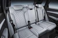 Interieur_Audi-Q7-2017_17
                                                        width=