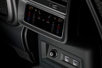 Interieur_Audi-Q8-50-TDI_33