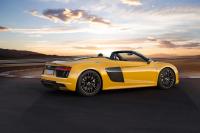 Exterieur_Audi-R8-Spyder-V10_0
                                                        width=