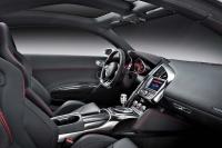 Interieur_Audi-R8-V12-TDI-Concept_23