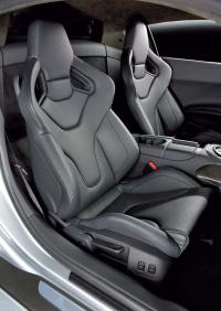 Interieur_Audi-R8_45