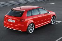 Exterieur_Audi-RS3-Sportback_18
                                                        width=