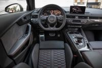 Interieur_Audi-RS4-Avant-B9_14
                                                        width=