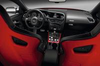 Interieur_Audi-RS5-2012_16
                                                        width=