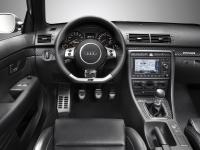 Interieur_Audi-S_54