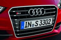 Exterieur_Audi-S3_15
                                                        width=