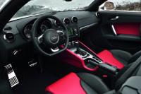 Interieur_Audi-TTS-Roadster_22
                                                        width=