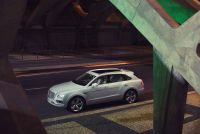 Exterieur_Bentley-Bentayga-Hybrid_11
                                                        width=