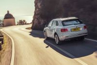 Exterieur_Bentley-Bentayga-Hybrid_15
                                                        width=