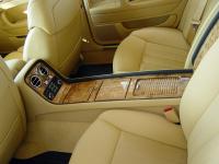 Interieur_Bentley-Continental-Flying-Spur_50
                                                        width=