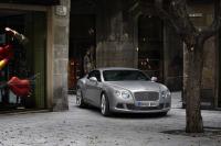 Exterieur_Bentley-Continental-GT-2011_5
                                                        width=
