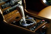 Interieur_Bentley-Continental-GT_40
                                                        width=